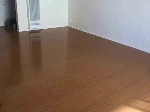 1715 S Barrington Ave #4, Los Angeles, CA 90025