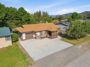 130 Crestview Dr, Colville, WA 99114