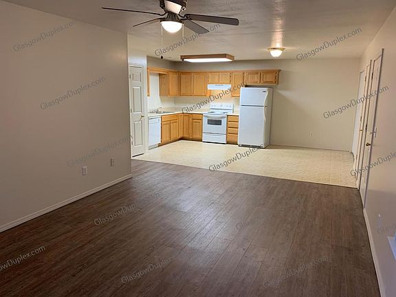 4th image of 108 Belfast Way APT B