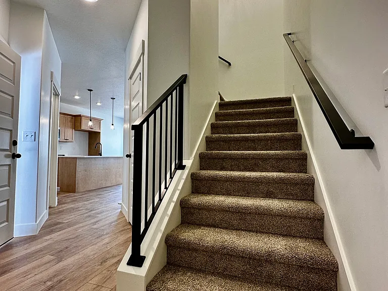 1558 W Banner Dr — Photo 4