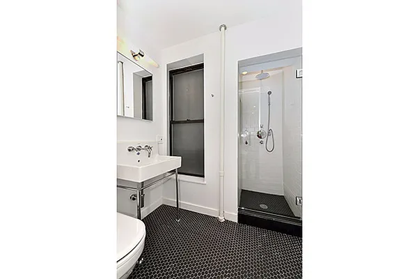 Rented by Aether Property Group | media 70