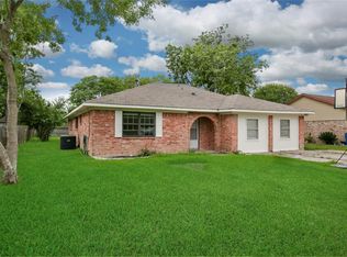 4619 E 28th St, Dickinson, TX 77539