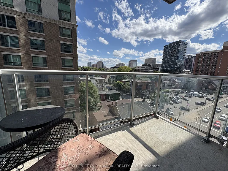 195 Besserer St #803 — Photo 11
