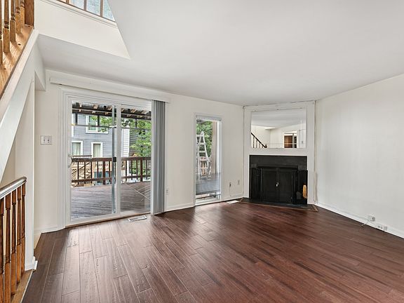 4th image of 6188 Wild Valley Ct