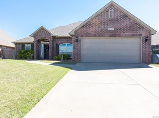 10407 N 117th Ave E, Owasso, OK 74055