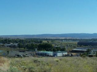 501 Dapple Grey, Hines, OR 97738