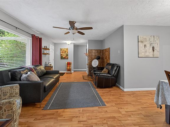 4th image of 6741 Helgesen Rd