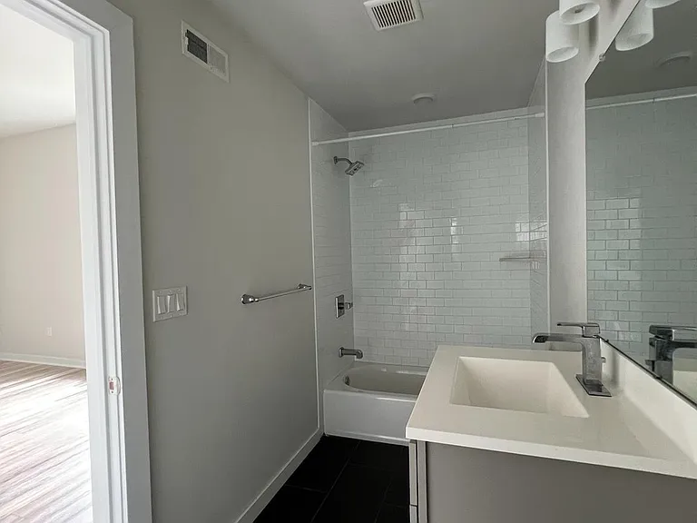 4912 Baltimore Ave #2R — Photo 6
