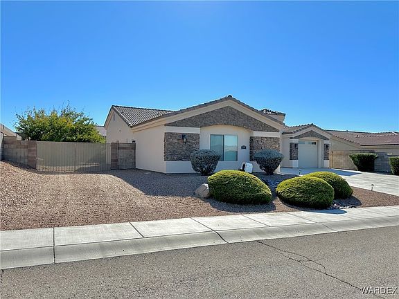 2nd image of 3464 Isador Avenue