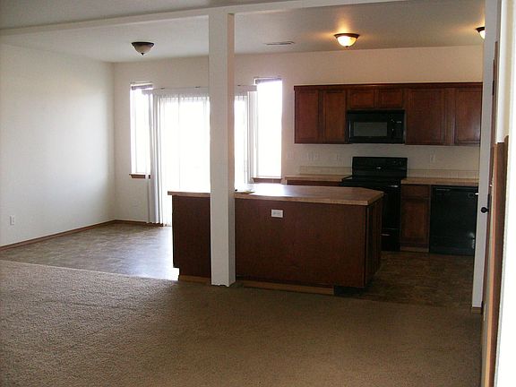2nd image of 1236 W Malaga Ave #B