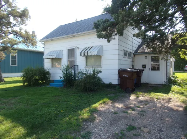 813 N Sanborn Blvd, Mitchell, SD 57301