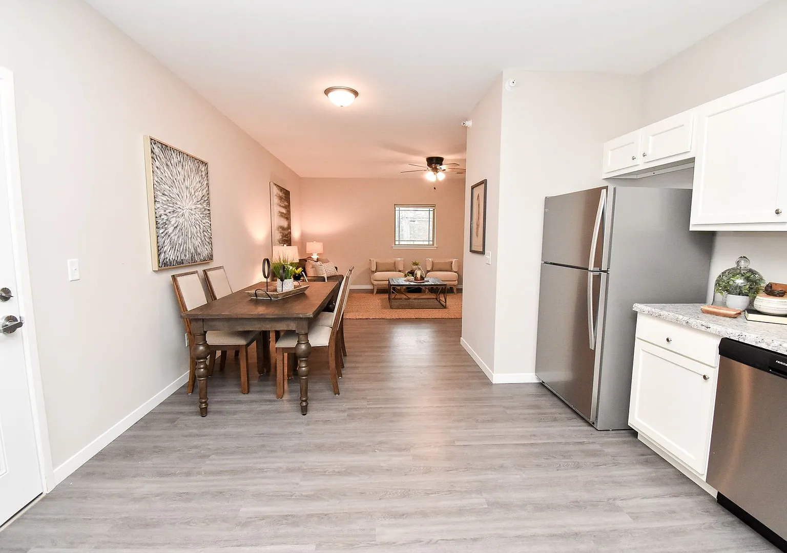Cypress Ridge Apartments — Photo 3