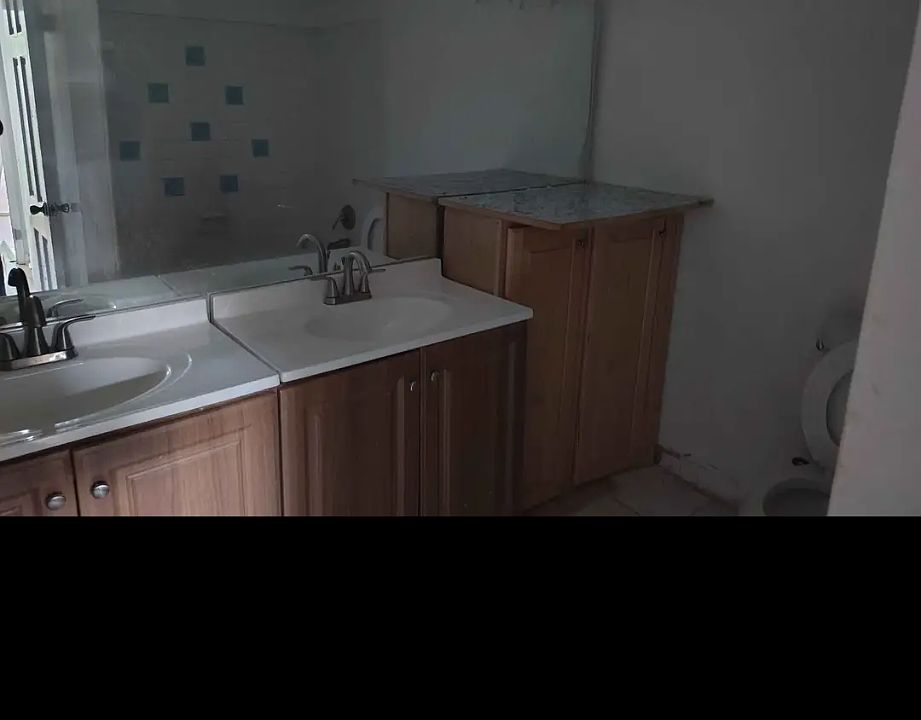 1st image of 2826 Shellbark Rd #B