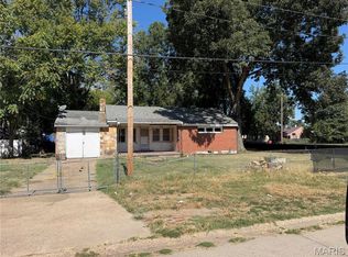 902 Ruth St, Sikeston, MO 63801