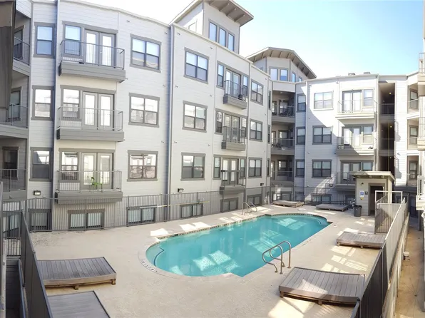 2502 Leon St APT 200, Austin, TX 78705