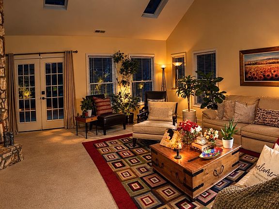 4th image of 2632 Brick Dr.