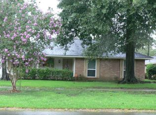 847 Ponderosa Dr, Baton Rouge, LA 70819