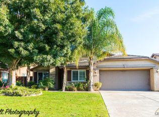 13302 Ridgeway Meadows Dr, Bakersfield, CA 93314