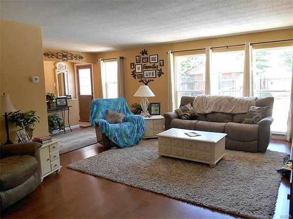 3rd image of 1531 Cottage Ave