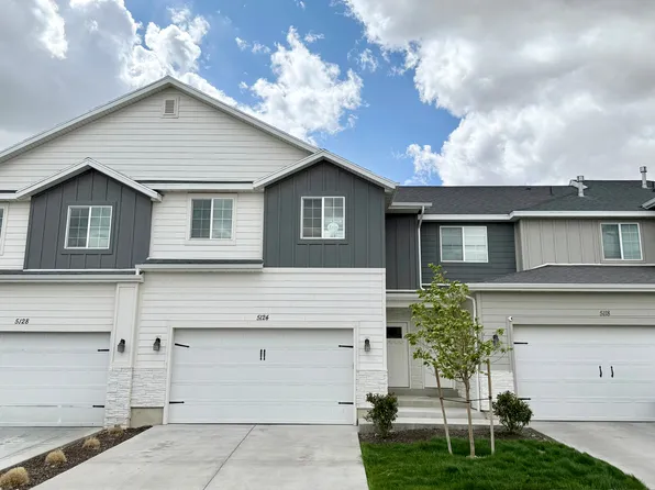 5124 E Lakefield Dr, Eagle Mountain, UT 84005