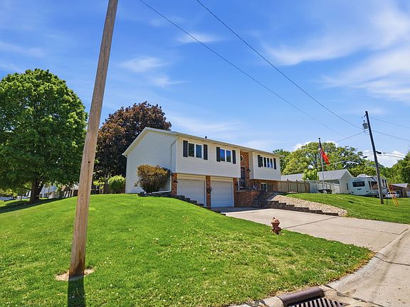 2nd image of 1007 7th St