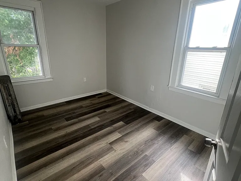 120 Scheerer Ave #2B — Photo 9