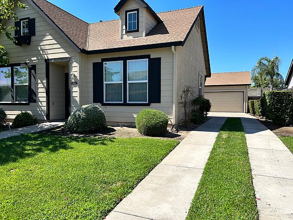 2nd image of 1313 Gianna Ln