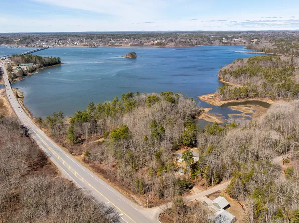 2-1 US Route 1, Edgecomb, ME 04556