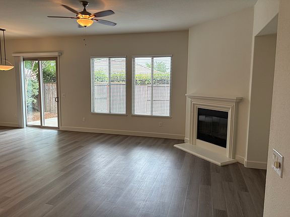 4th image of 5111 Garlenda Dr