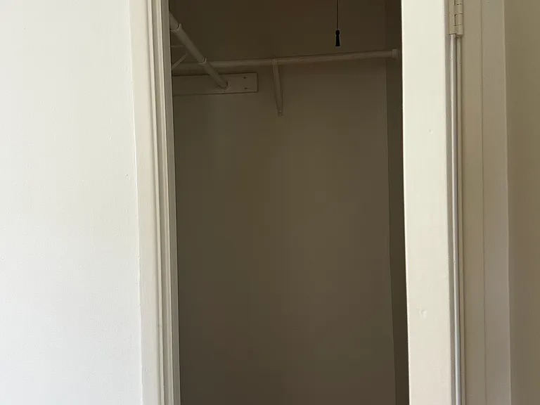 walk in closet