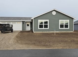 1848 Finch Dr, Traverse City, MI 49685