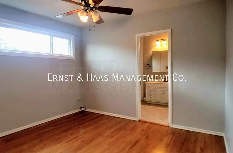 4224 Maury Ave — Photo 15
