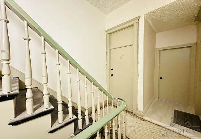 1 bed, 650 sqft, $2,000 — Photo 2