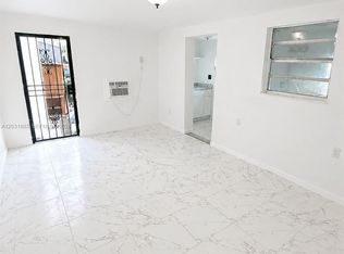 15720 NW 28th Pl, Miami Gardens, FL 33054