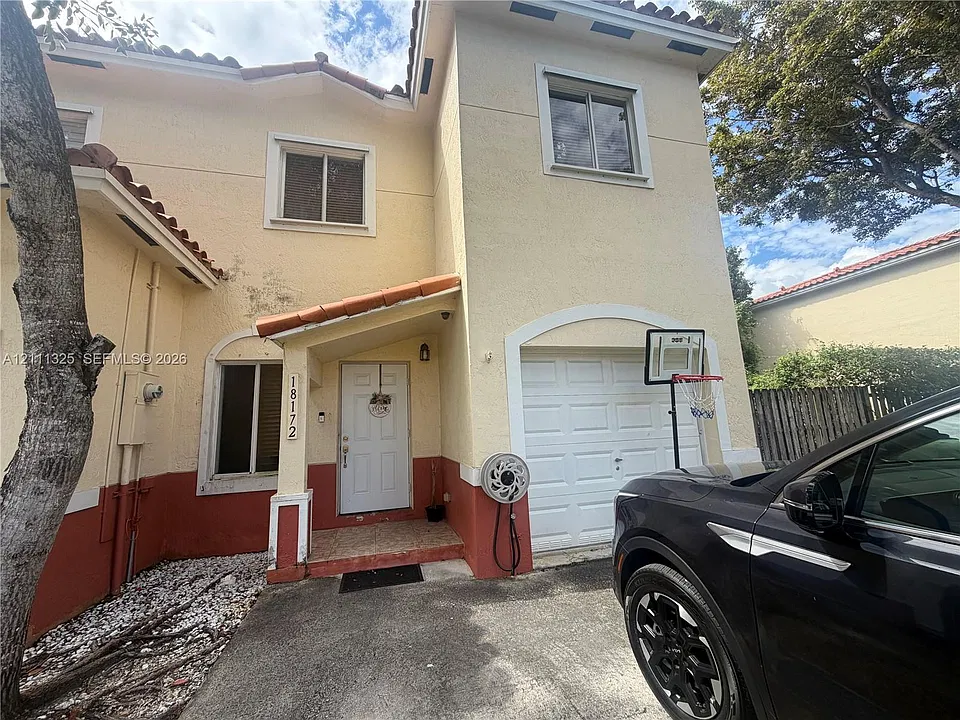 18172 SW 108th Path