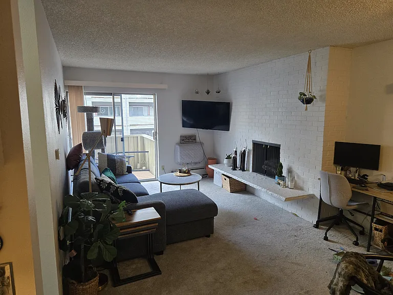4110 Hale Pkwy #6F — Photo 6