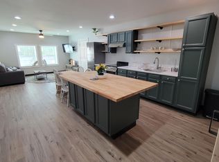 341 Glenloch Ln, Stockbridge, GA 30281