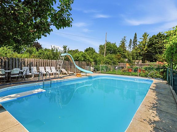 2nd image of 5050 Spruce COURT