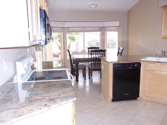 4th image of 8457 W Escuda Dr