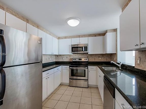 4th image of 350 S Miami Ave APT 02510