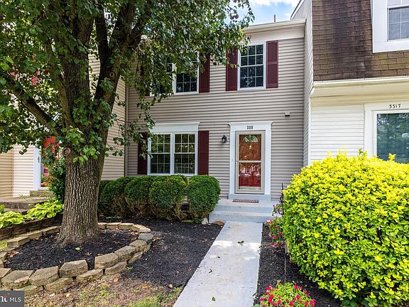 2nd image of 3315 Buckeye Ln