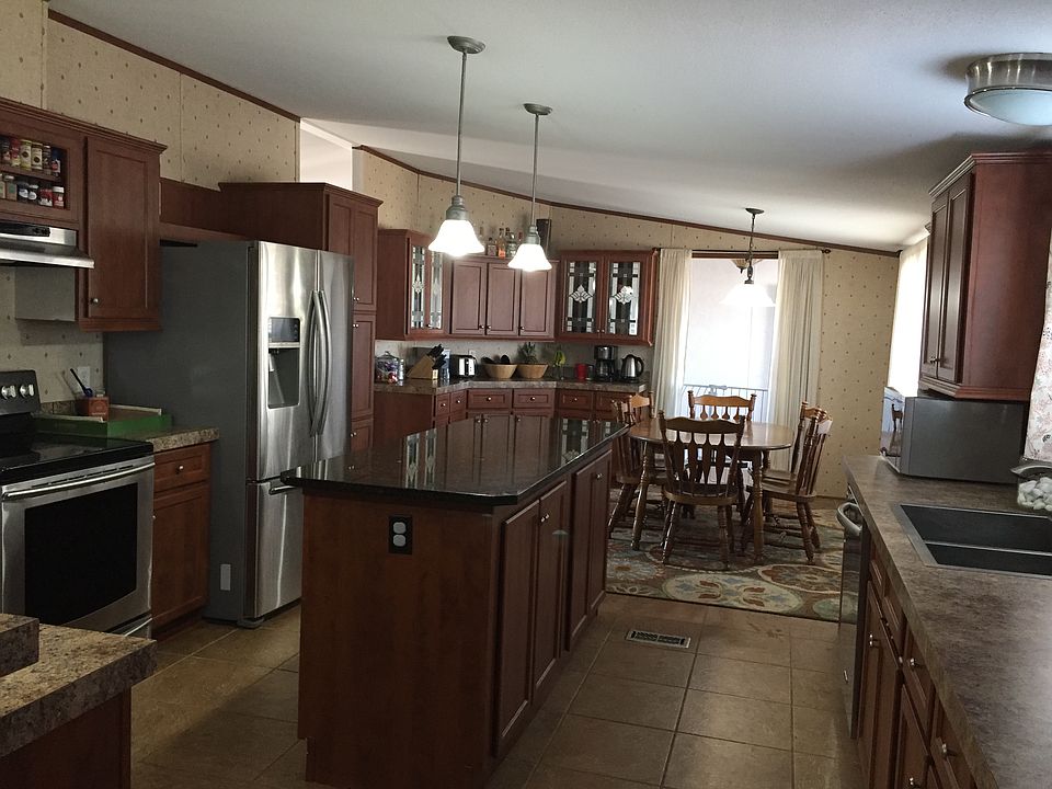 1st image of 231 Stone Rail Dr