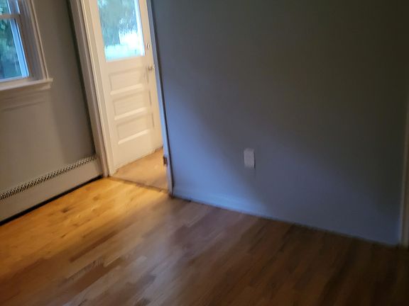 2nd image of 523 Bernice Ave