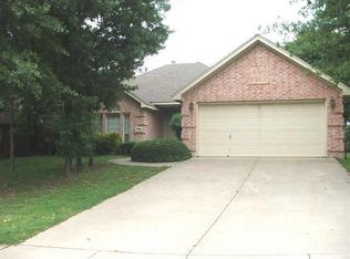 5006 Pointclear Ct, Arlington, TX 76017