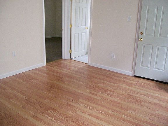 2nd floor dining room