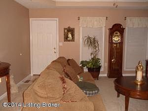 5th image of 6618 Sun Ray Dr