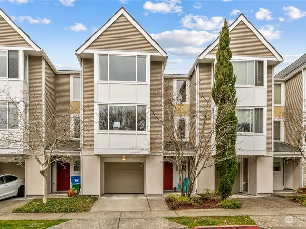 6717 35th Place S, Seattle, WA 98118