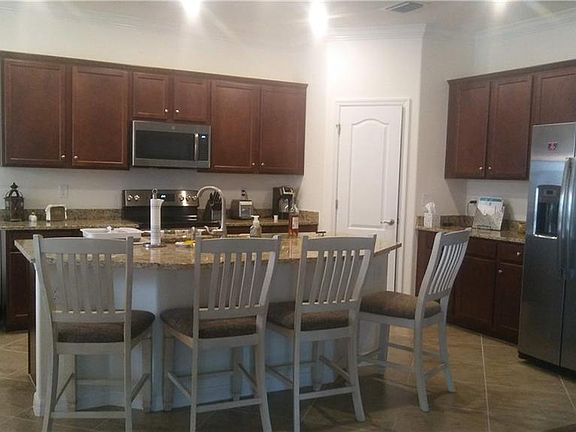 5th image of 10453 Prato Dr