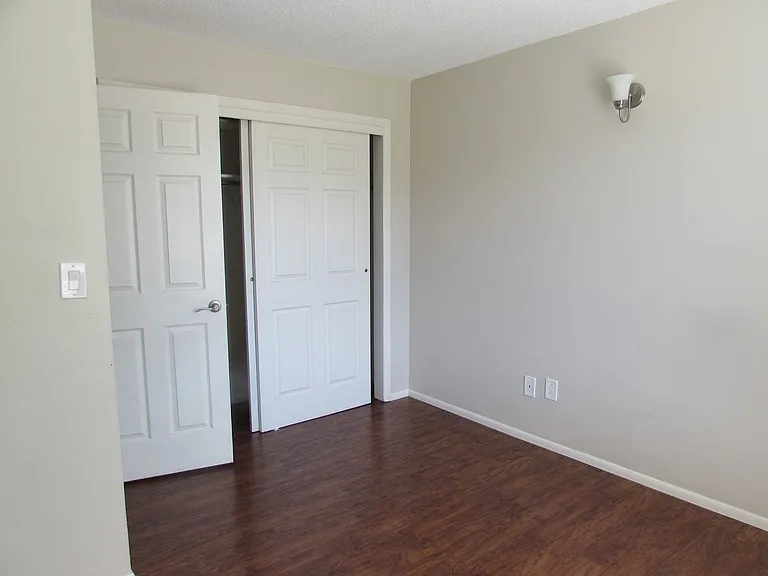 3231 Lakeside Dr #209 — Photo 8
