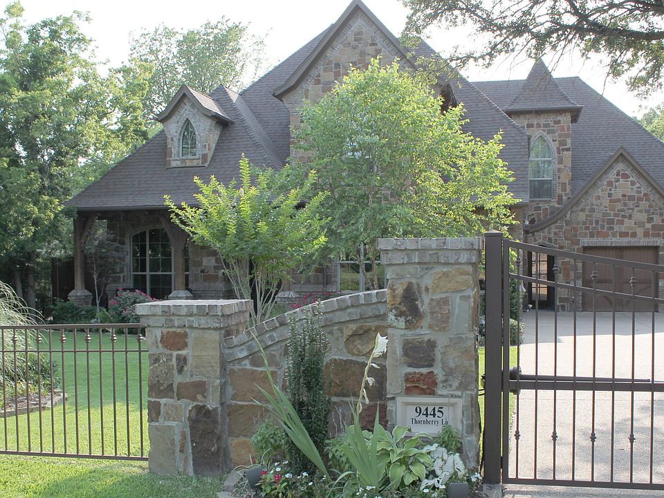 1st image of 9445 Thornberry Ln